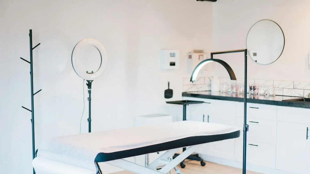clinică estetică România