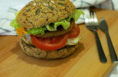 UE interzice denumiri burger vegetal și cârnăciori vegetali