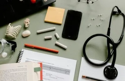 Studiu nou: ouăle nu cresc colesterolul la consumul zilnic