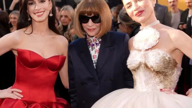 Anna Wintour, 76 de ani, a ordonat schimbarea unei scene în Diavolul se îmbracă de la Prada 2