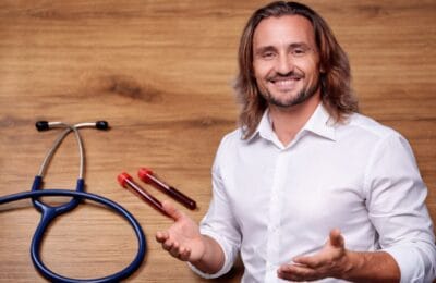 Cardiologul Cezar Amititeloaie explică de ce lipsa de energie poate fi legată de activarea hormonilor tiroidieni