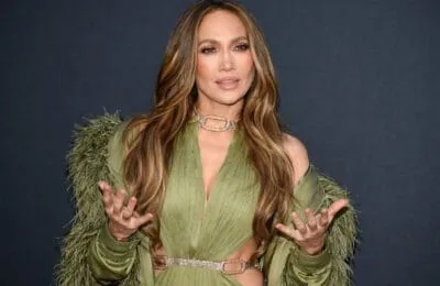 Jennifer Lopez spune că despărțirea poate deveni un prag spre o versiune mai bună a ta