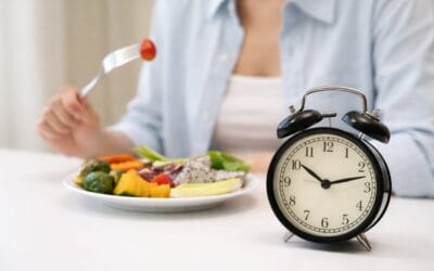 Un studiu pe 47 de femei leagă fereastra de masă de 8 ore de rezultate cognitive mai bune