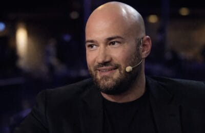 Detalii din copilăria lui Andrei Bendeac dezvăluite de mama sa la aniversarea de 26 de ani