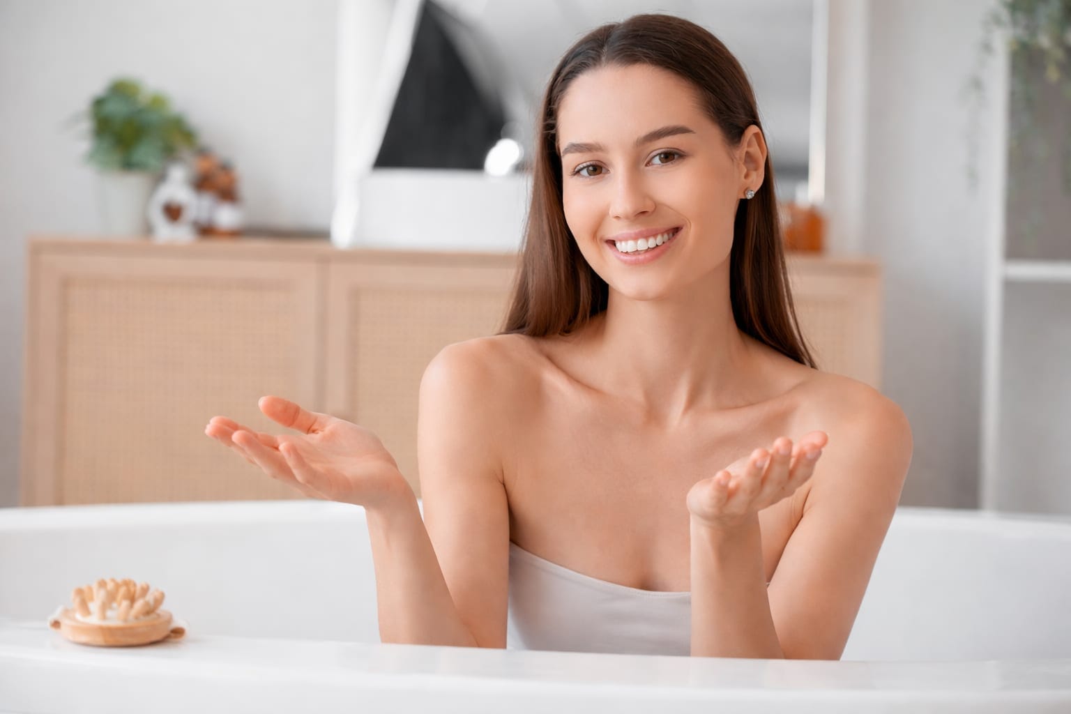 Ghid de exfoliere pentru corp: cum alegi produsul potrivit pentru pielea ta
