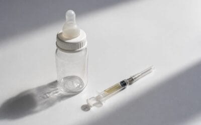 Vitamina K pentru nou născuți: de ce este esențială injecția și care sunt riscurile refuzului