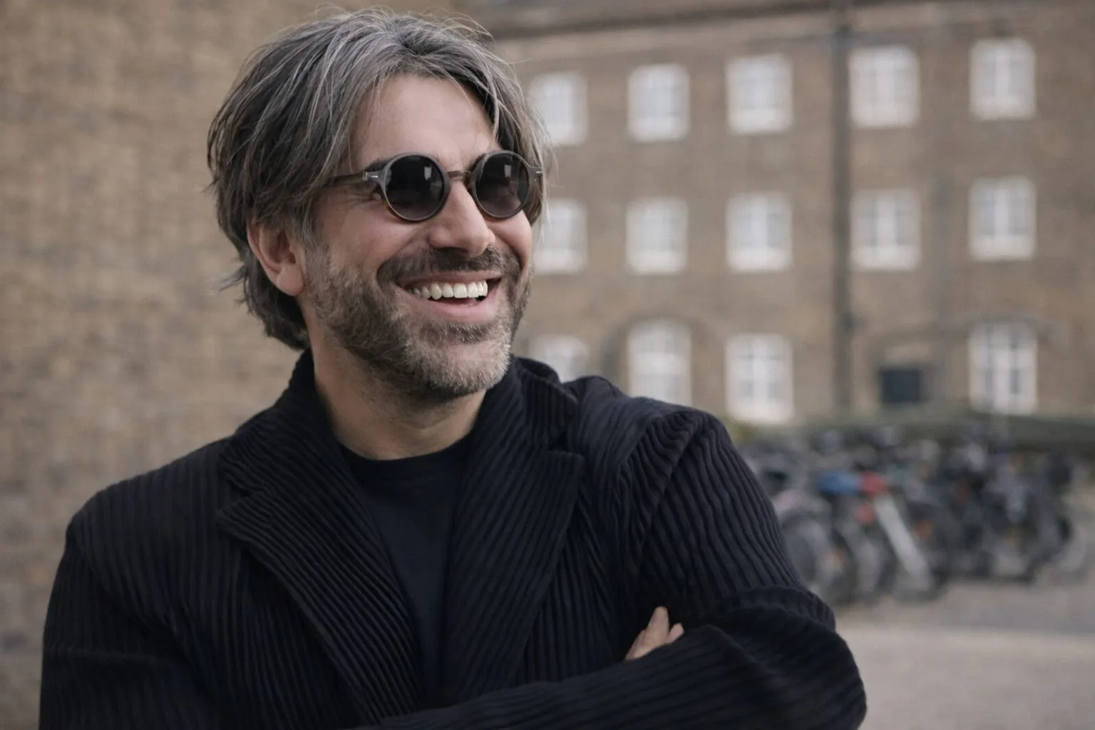 Maurice Munteanu participă la Asia Express 2026 după un parcurs profesional început în Actorie