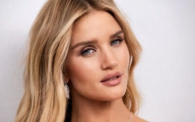 Rosie Huntington-Whiteley și Marks & Spencer încheie colaborarea după 14 ani. Colecția a fost retrasă